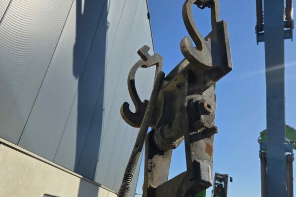 4820 Atlas 450ltr (7)