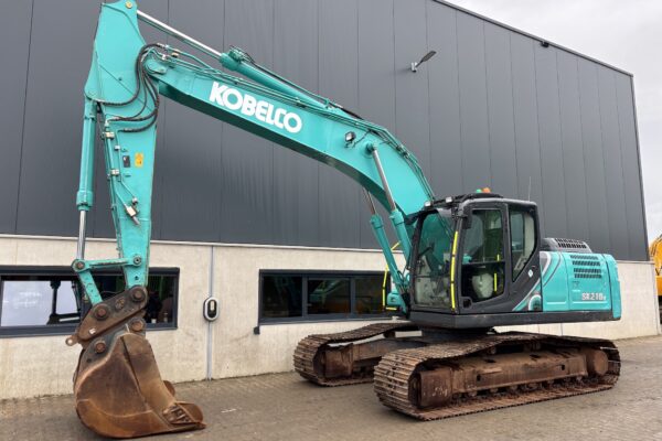 1 Kobelco SK210LC-10