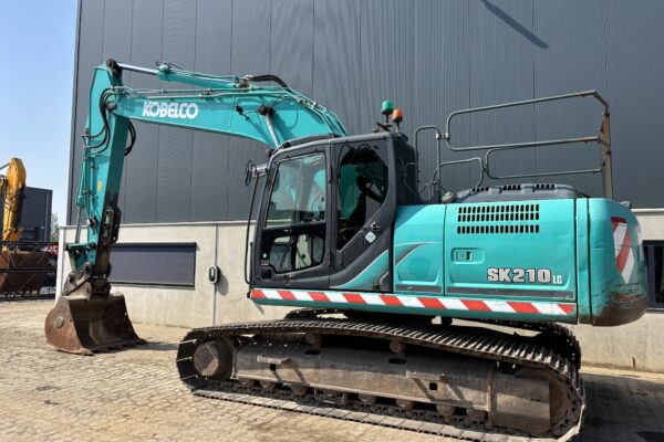 2 Kobelco SK210LC-9