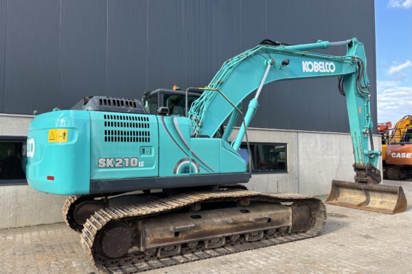 6 Kobelco SK210LC-10