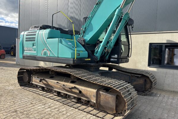 8 Kobelco SK210LC-10