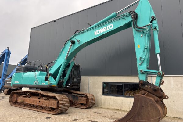 8 Kobelco SK500LC-10
