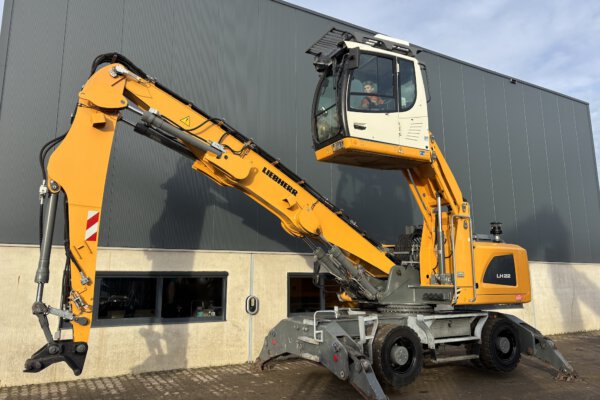 1 Liebherr LH22