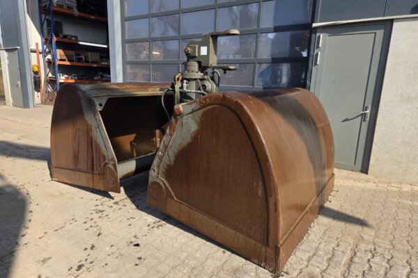 247590 Clamshell (3)