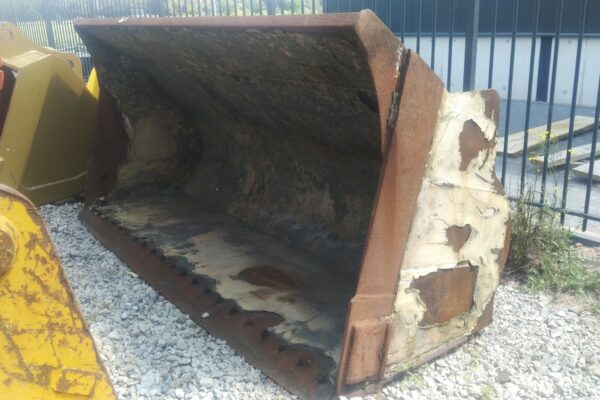 komatsu WA500 bucket