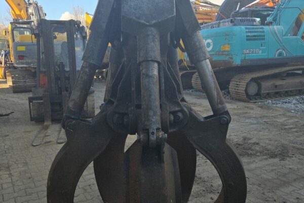 4827 Fuchs HDMS 600ltr (5)