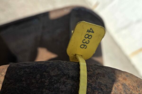 4836 CW40 teeth bucket (1)