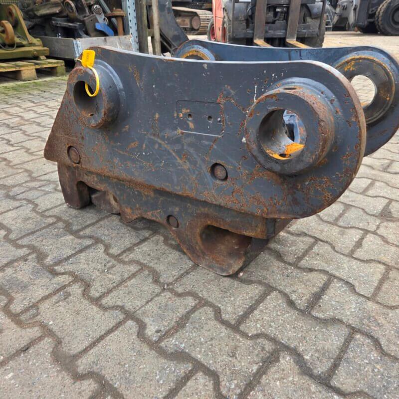 Volvo ec220el quickcoupler