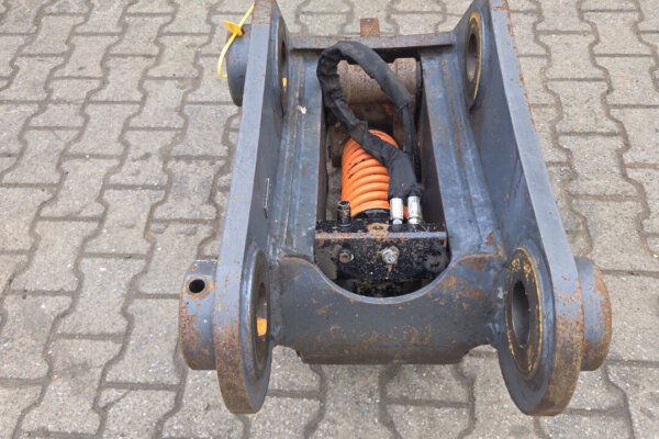 4885 quickcoupler volvo 220 (4)