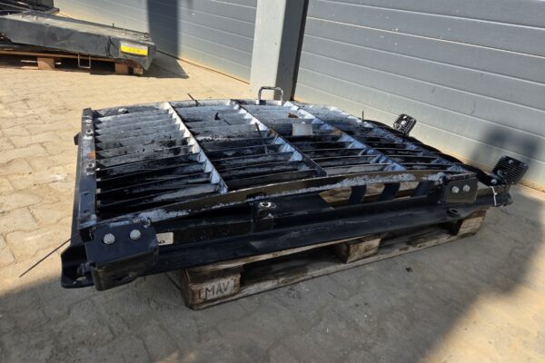 4900 Case D model (4)