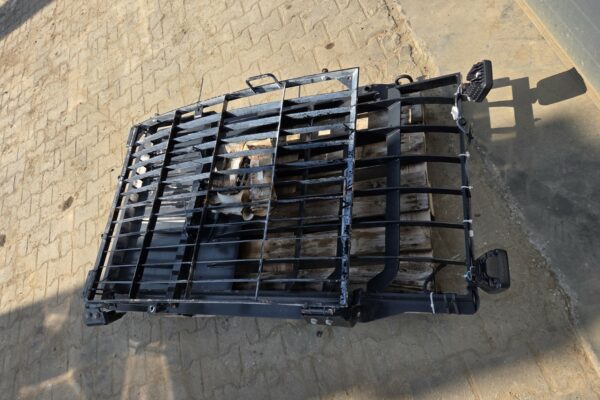 4900 Case D model (5)