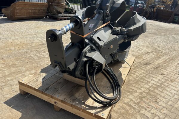 5069 Kinshofer 600ltr grapple (6)