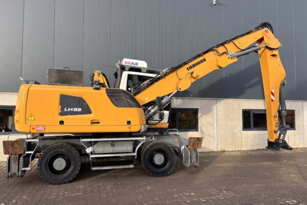 7 Liebherr LH22