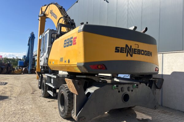9.1 Sennebogen 835