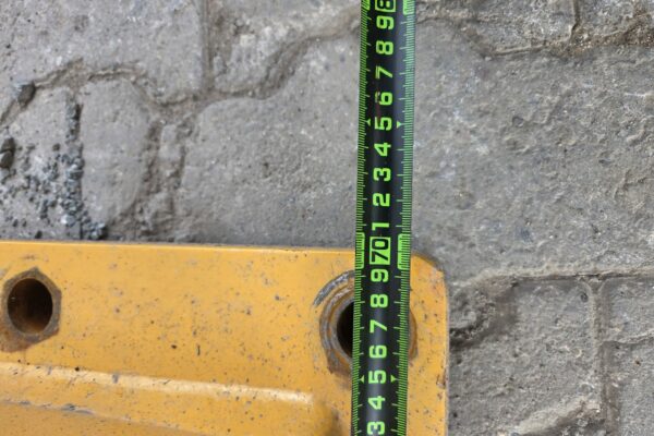 Head plate CAT 345 (4)