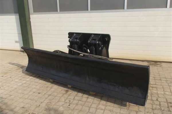 JCB-Blade---Schild_130W---175W-001396-2