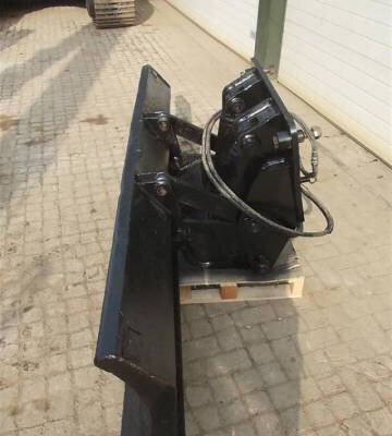 JCB-Blade---Schild_130W---175W-001396-3