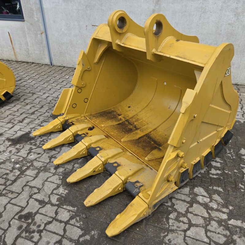 CAT 336 bucket
