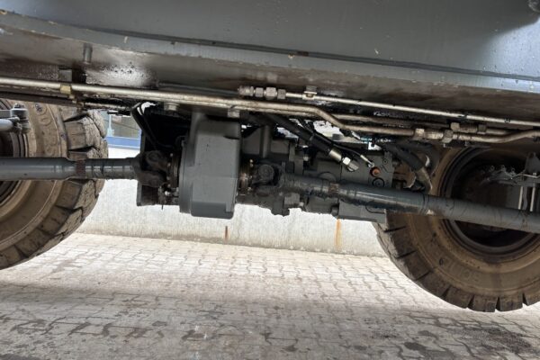 Undercarriage 1