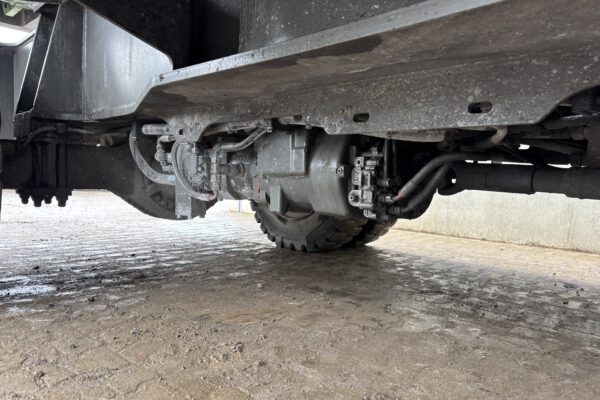 Undercarriage
