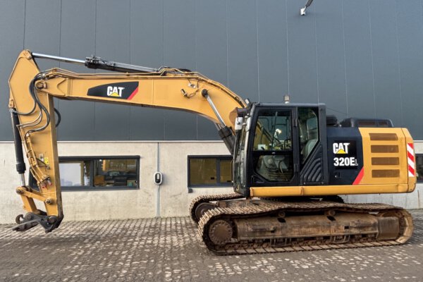2 CAT 320EL