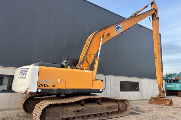 7 Hyundai 290LC-7A LR