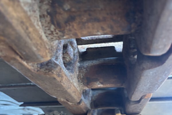 Undercarriage 4