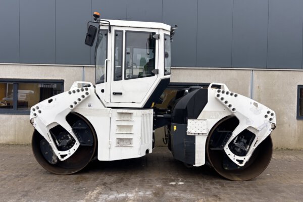 2 Bomag BW161AD-4