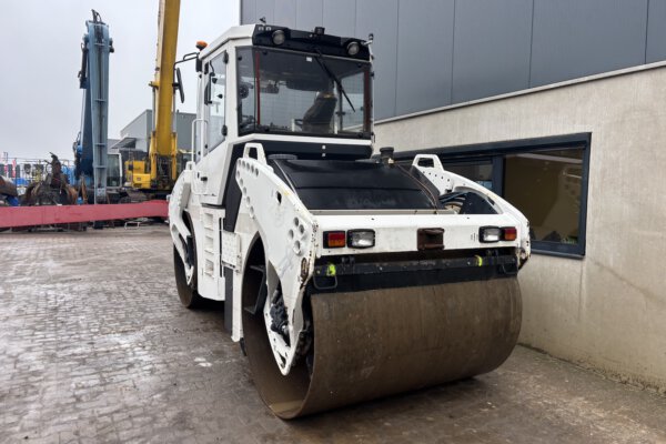 4 Bomag BW161AD-4