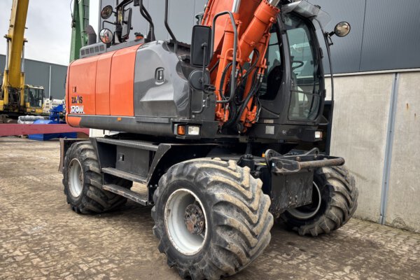 9.1 Hitachi ZX170W-6