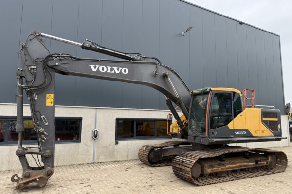 Volvo EC250