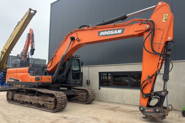 5 Doosan DX300LCN-5