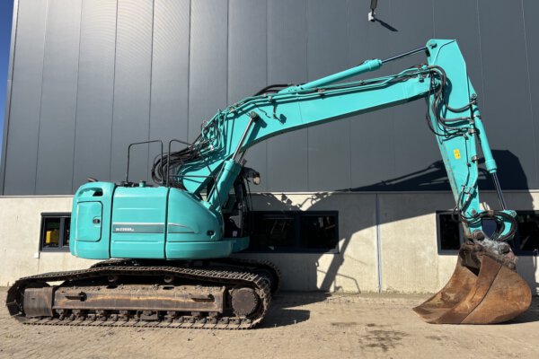 5 Kobelco SK230SRLC-3