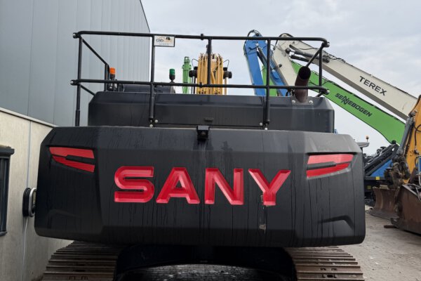 5 SANY SY265C LC