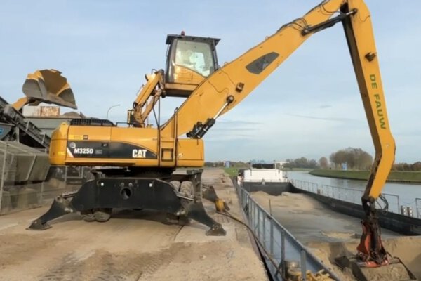 Cat 325D-MH