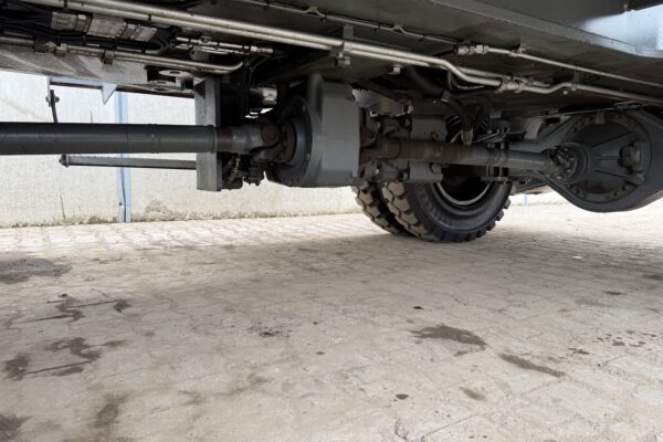 Undercarriage 1