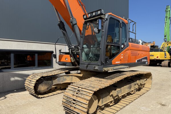 2 Doosan DX340LC-5
