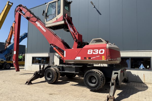 2 Sennebogen 830