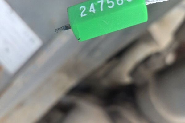 247568 Clamshell (1)