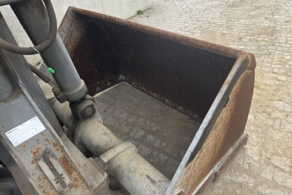 247568 Clamshell (5)