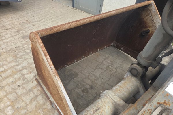 247568 Clamshell (6)