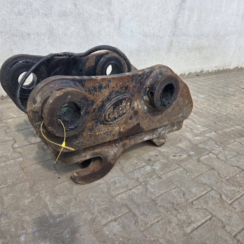 hydraulic quickcoupler