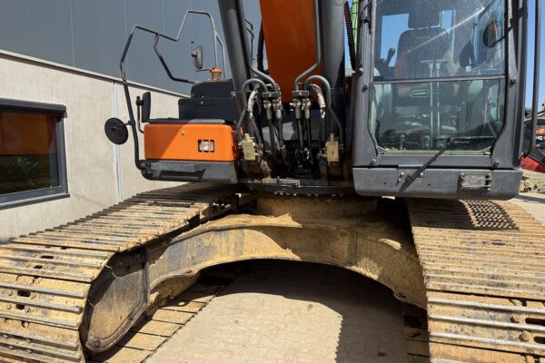 5 Doosan DX340LC-5