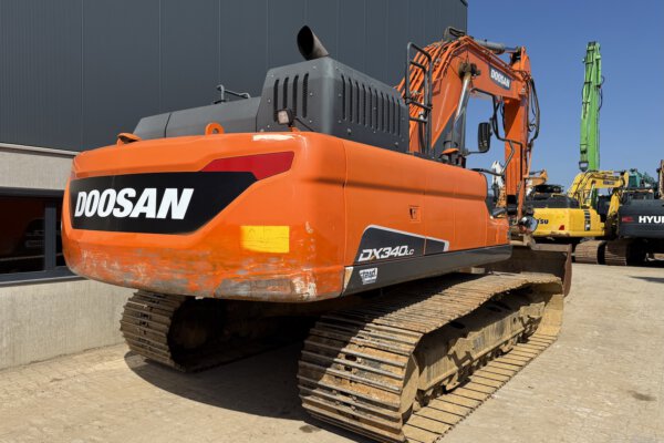 7 Doosan DX340LC-5