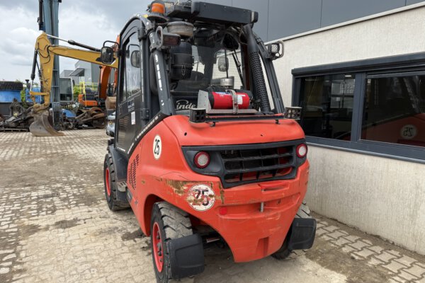 3 Linde H45D-02