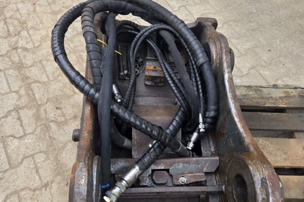 4874 Oilquick (7)
