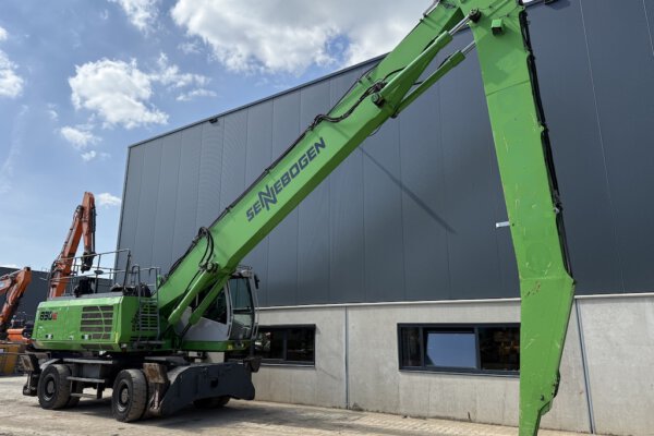 9.3 Sennebogen 830M E