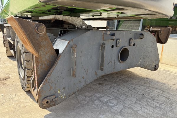 Undercarriage 1