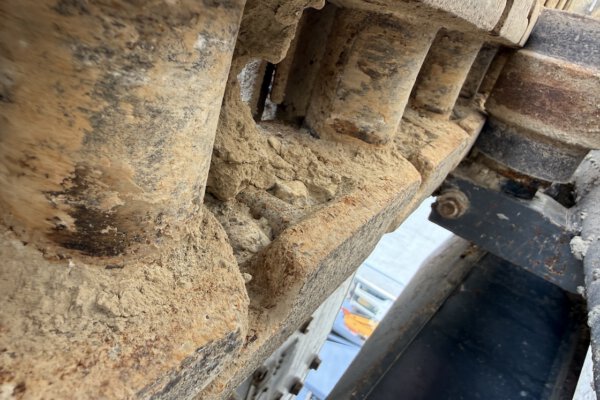 Undercarriage 2