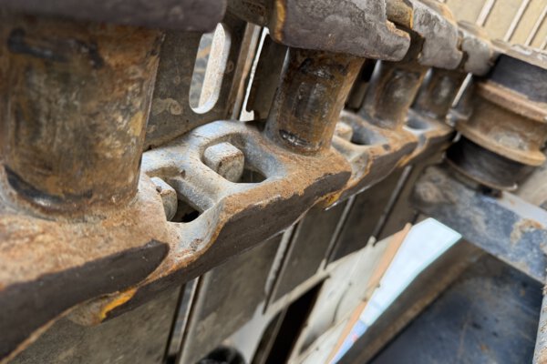 Undercarriage 3